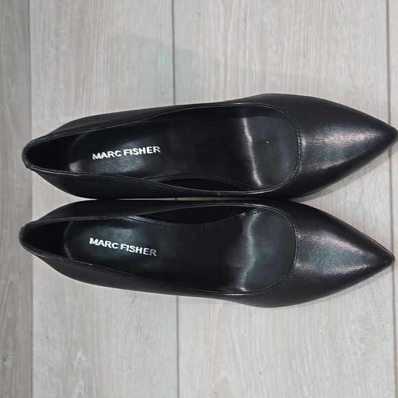 Marc Fisher Women Black Leather Heels The Pointed Toe Shoes Sz 6M - Picture 3 of 10